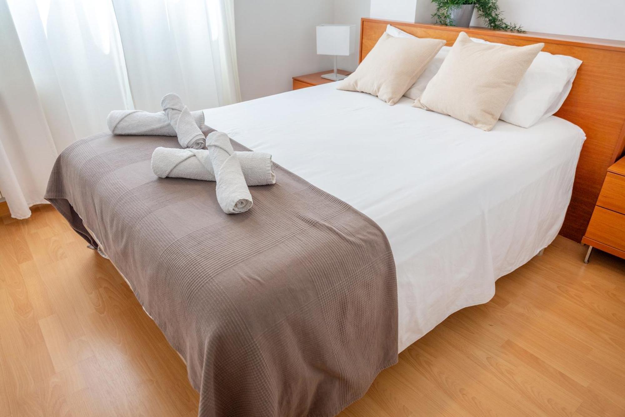 Luxotica Gardens Valencia Apartman Kültér fotó